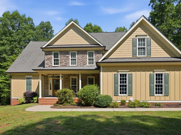 6218 Kims Dr, Hurdle Mills, NC 27541