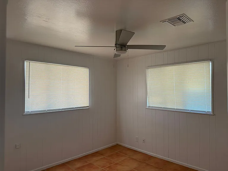 11327 W Kansas Ave — Photo 16