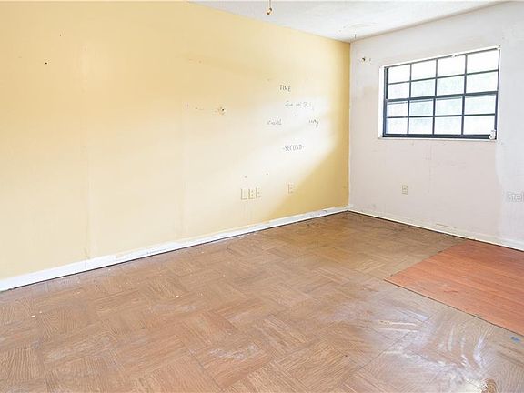 5th image of 4720 Kanoy Dr