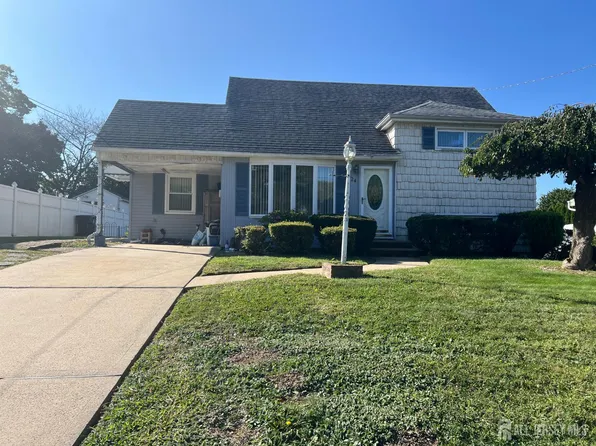 24 Hillsdale Rd, East Brunswick, NJ 08816