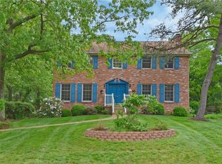 412 Forest Trails Dr, Wexford, PA