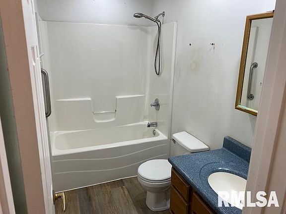 5th image of 107 Noah Ln