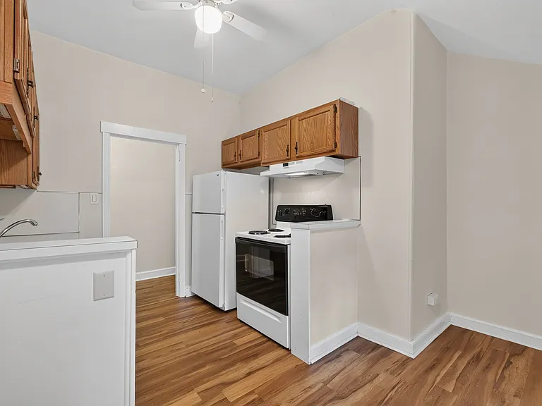 1138 E Schuylkill Rd #6 — Photo 14