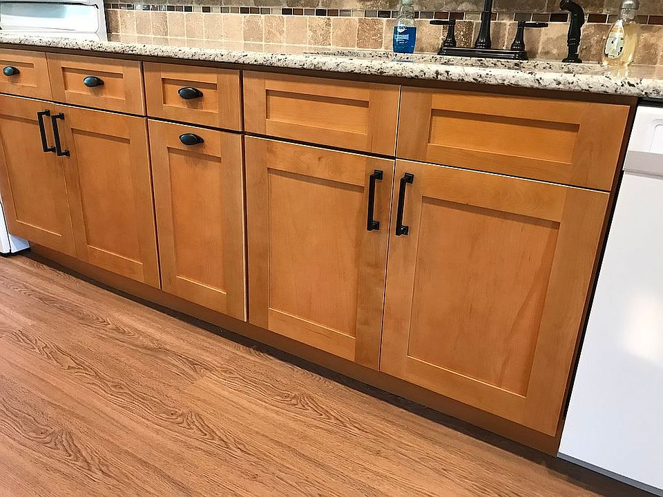 2nd image of 111 Reed Ave