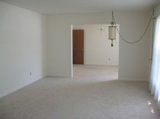 205 Tanglewood Dr, Warner Robins, GA 31093