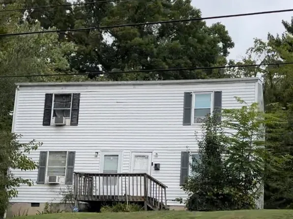 2111 Staunton Ave NW, Roanoke, VA 24017