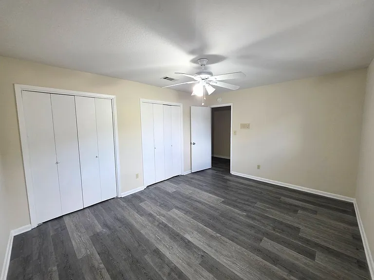7819 Hearthstone Cir — Photo 30