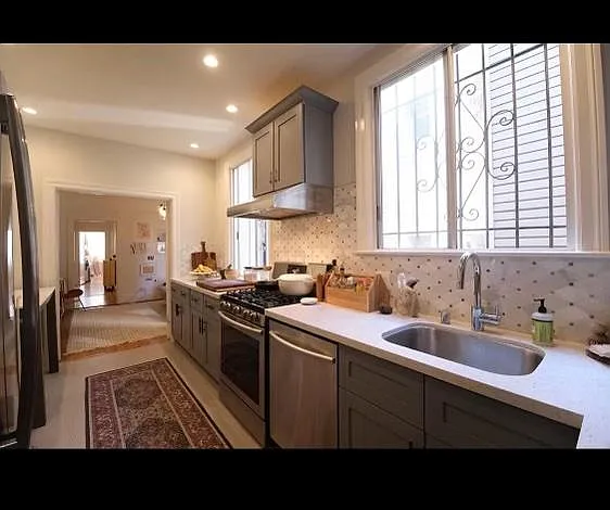3550 California St #5 — Photo 1