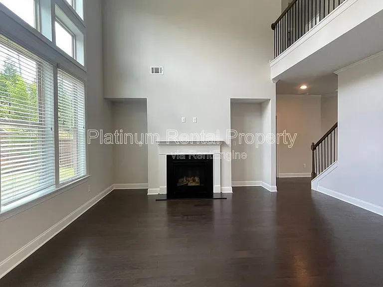 1825 Dahlia Dr — Photo 27