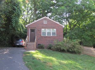 810 Mohigan St, Charlotte, NC 28205