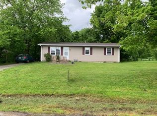 104 W Depot St, Fayette, MO 65248