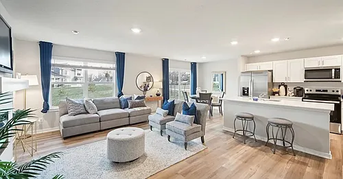 1031 Daisy Ln Photo 1