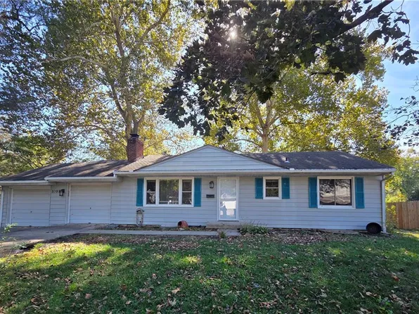 10911 W 56th St, Shawnee, KS 66203