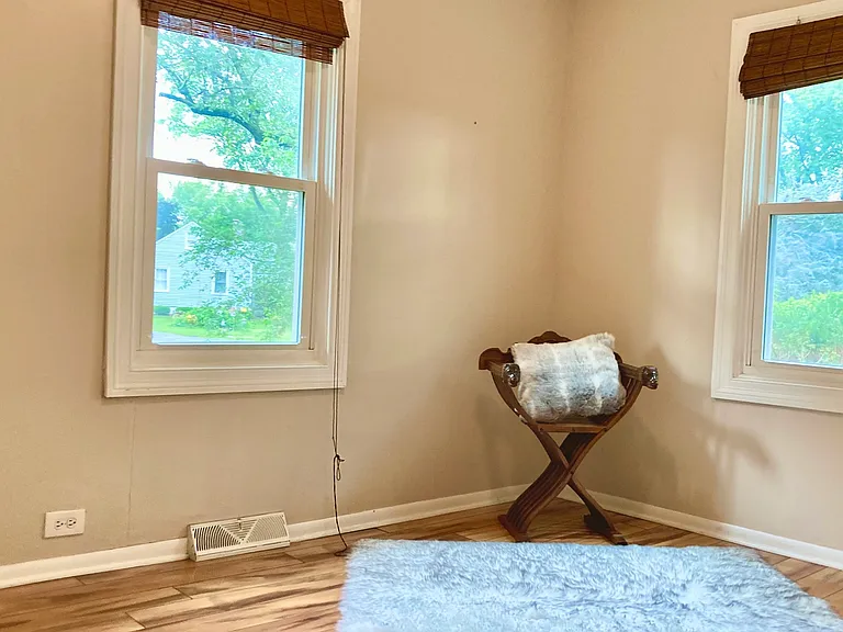 207 Village Rd — Photo 14