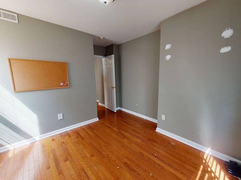 1812 W Berks St #2