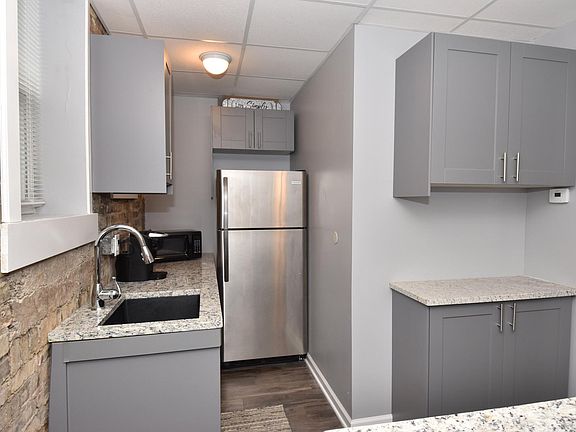 2nd image of 1866 N Humboldt Ave #1866