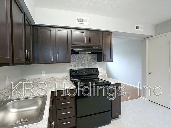 2nd image of 4511 Orcutt Ave