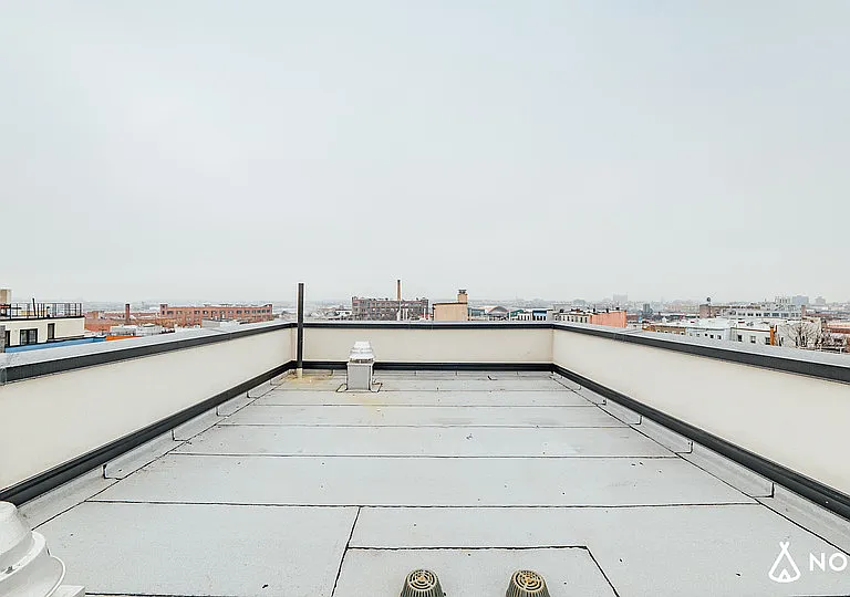 312 Devoe St #1B — Photo 4