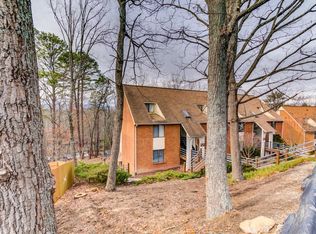 3375 Forest Ridge Rd, Roanoke, VA 24018