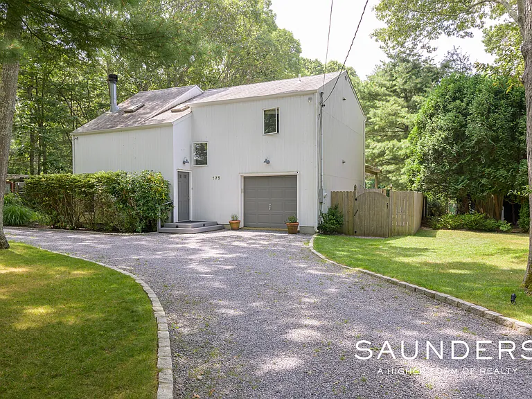 175 Warfield Way — Photo 1