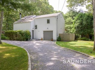 (Undisclosed Address), Southampton, NY 11968
