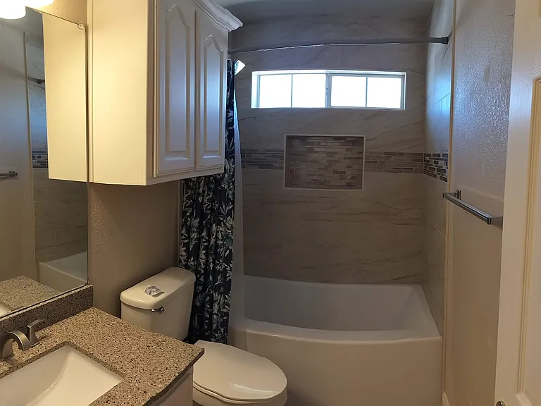 8001 Case Dr — Photo 77