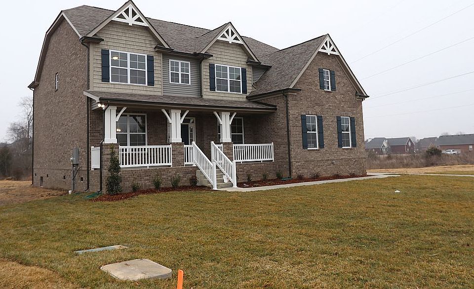 2nd image of 320 Twelve Oaks Ln