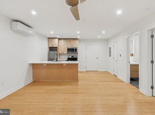 1302 S 18th St #2, Philadelphia, PA 19146