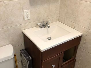 34 Hecker St, Newark, NJ 07103