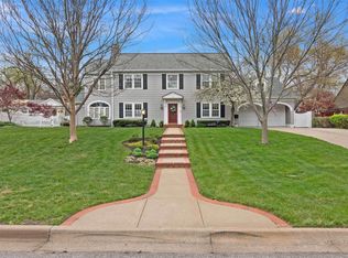 1315 SW Lakeside Dr, Topeka, KS 66604