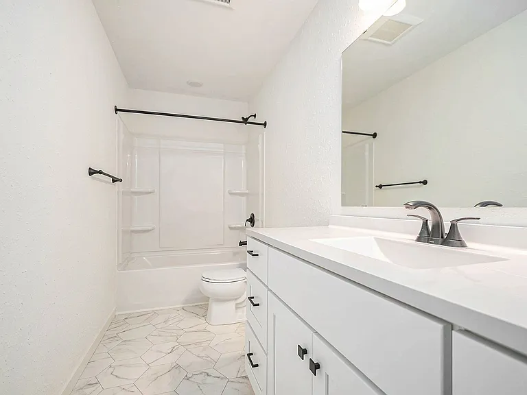 671 Bush Blvd — Photo 16