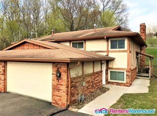 3707 Williston Rd, Minnetonka, MN 55345