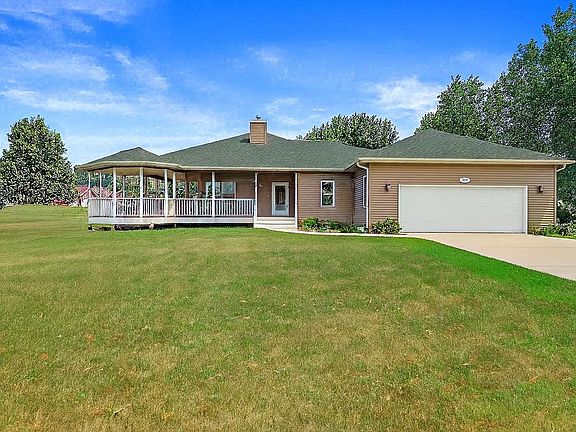 2nd image of 1016 Eagle Lane