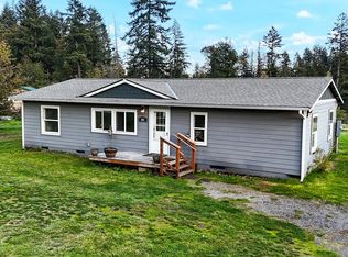 805 Tipsoo Loop S, Rainier, WA 98576