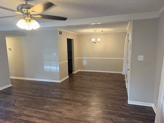 4th image of 2092 S Sherwood Dr APT B13