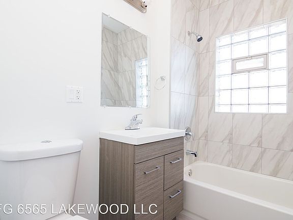 4th image of 6569 N Lakewood Ave APT 3