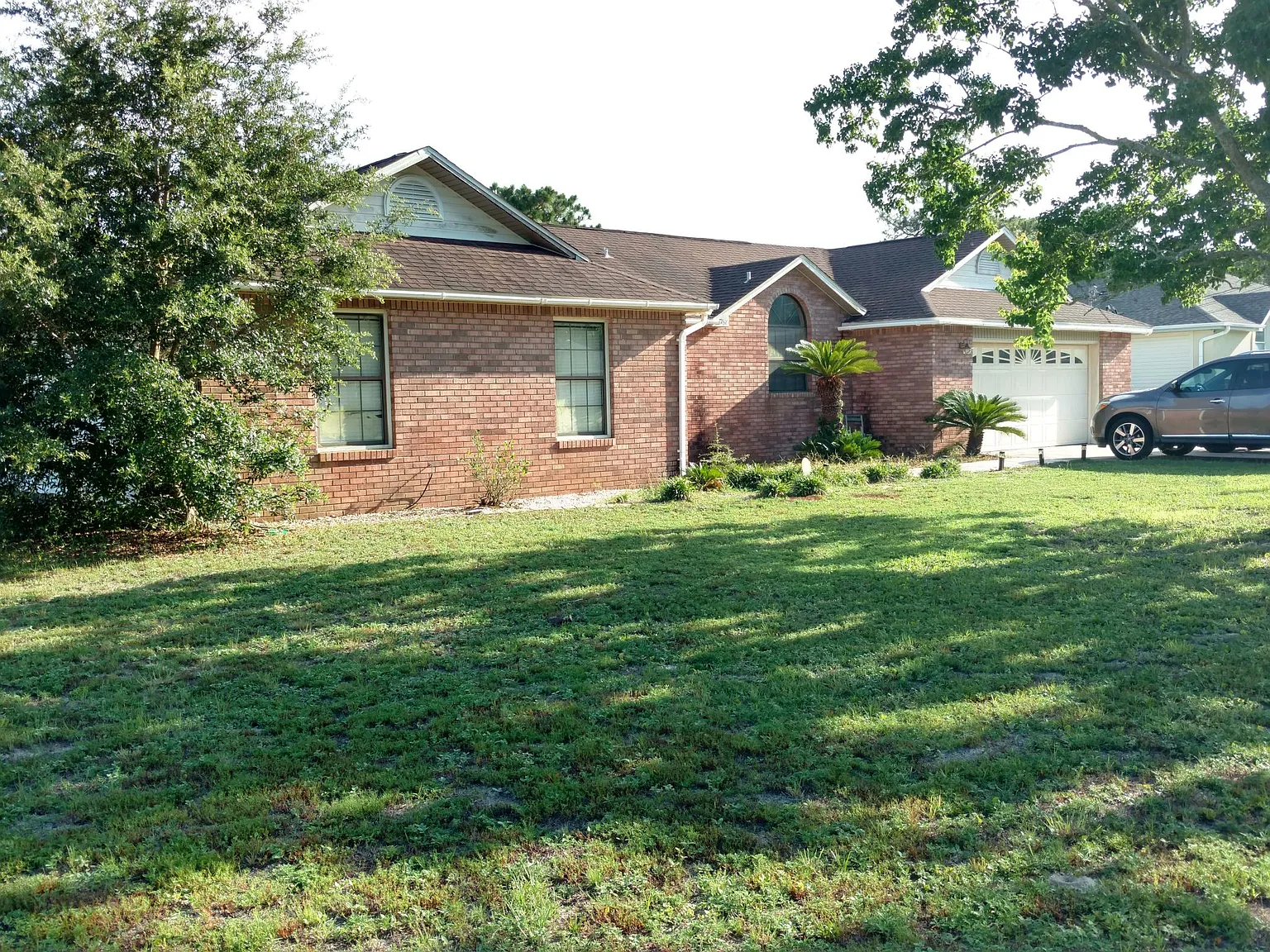 4 bed, 2.5 bath, 1717 sqft, $1,350 — Photo 4