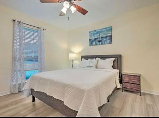 1410 Sterling Point Dr, Gulf Breeze, FL 32563