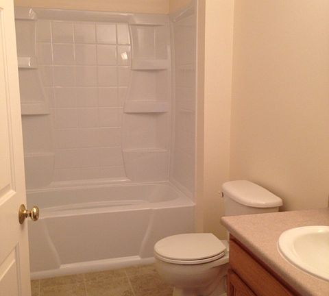 5th image of 497-499 Silver St #499-204
