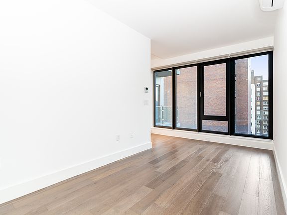 3rd image of 227 Lexington Ave APT 403