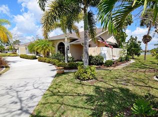 1456 Capricorn Blvd, Port Charlotte, FL 33983