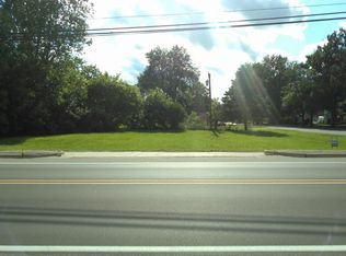 207 N Main St, Yale, MI 48097