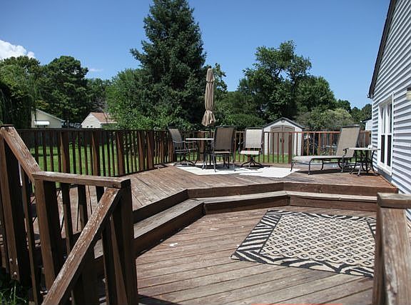 4th image of 691 Carywood Ln
