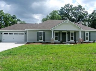 329 N Buck Run Dr, Leesburg, GA 31763