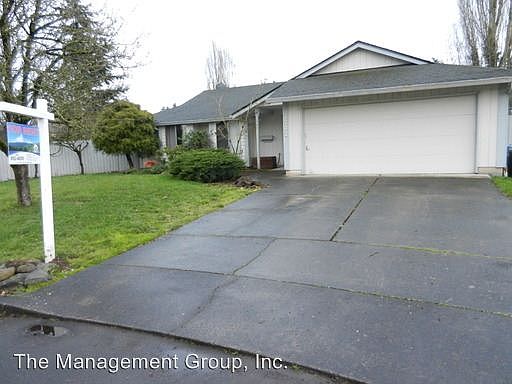 1st image of 3703 NE 55th Ct
