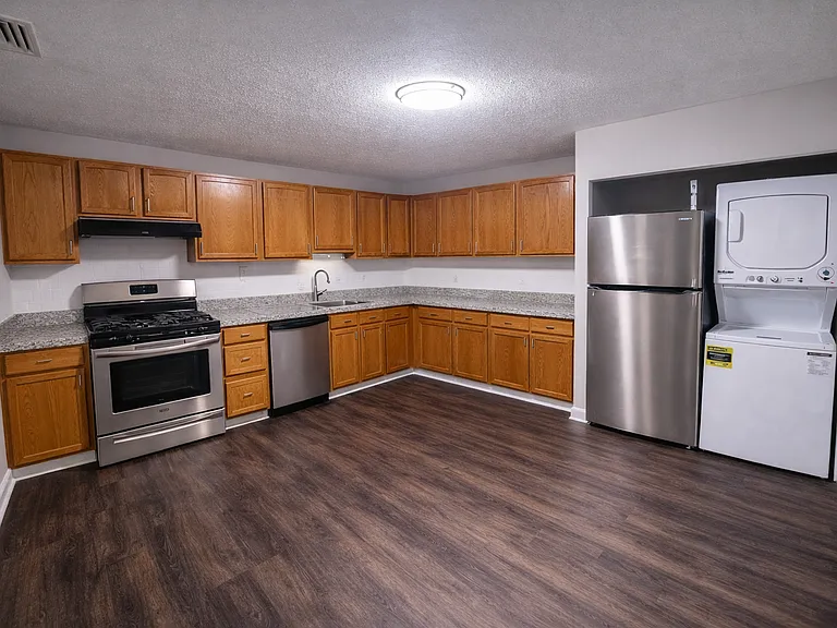 48A304 Avonwood Rd #304 — Photo 2