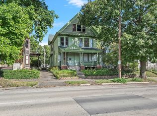 614 S 7th St #1, Springfield, IL 62703