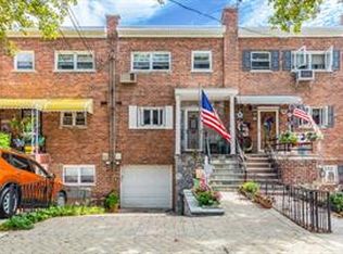 236 Throggs Neck Blvd, Bronx, NY 10465