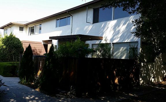5th image of 735 Roble Ave