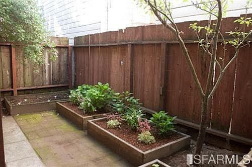 1st image of 101 Ashbury St